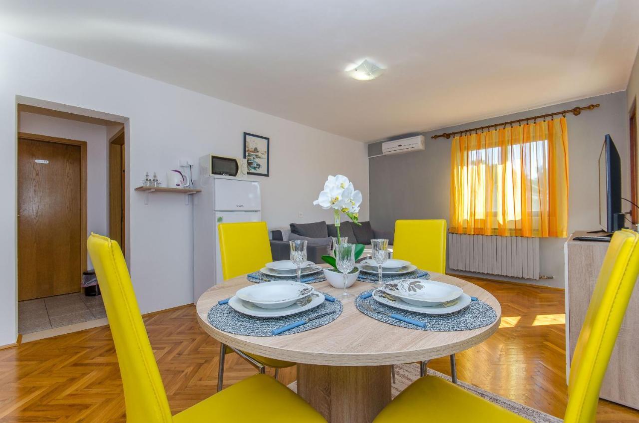 Apartments Marinko Makarska Buitenkant foto