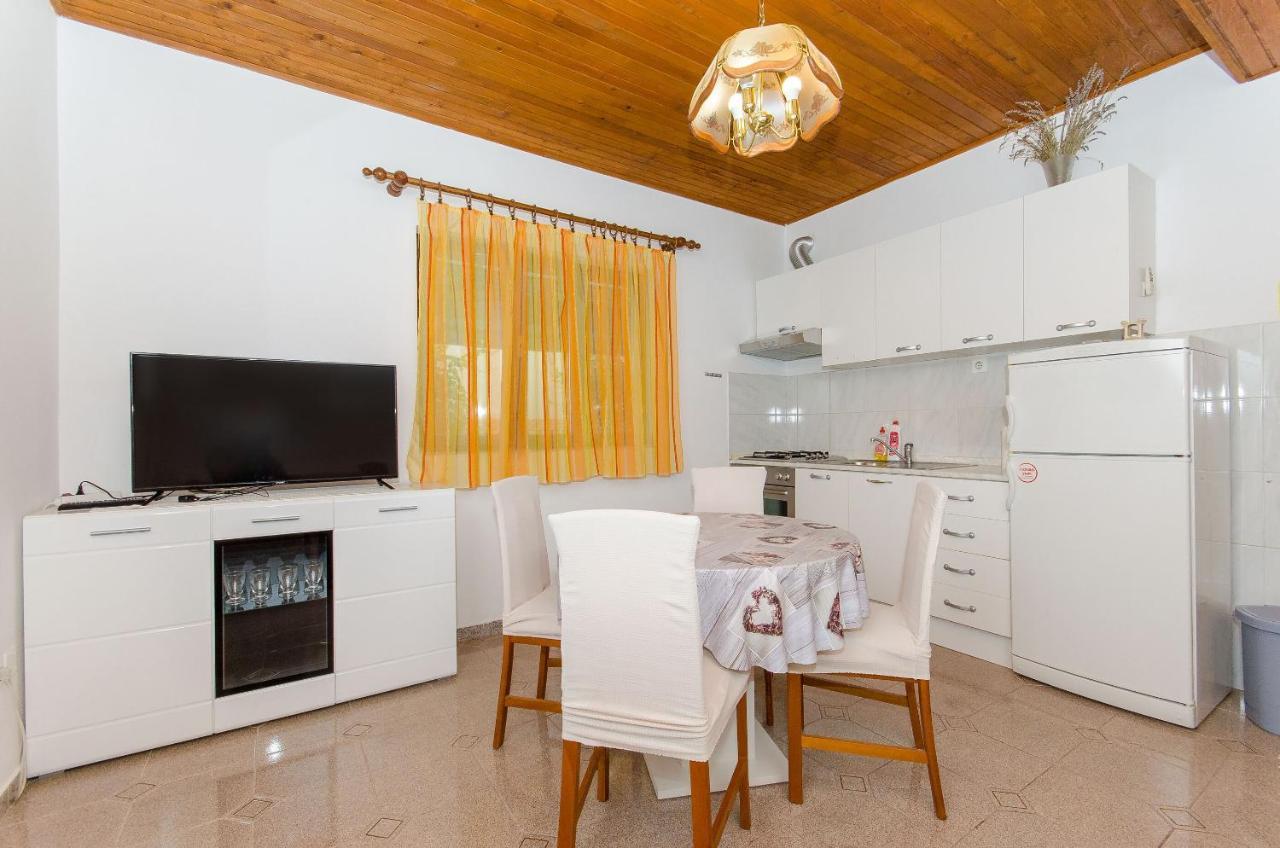 Apartments Marinko Makarska Buitenkant foto