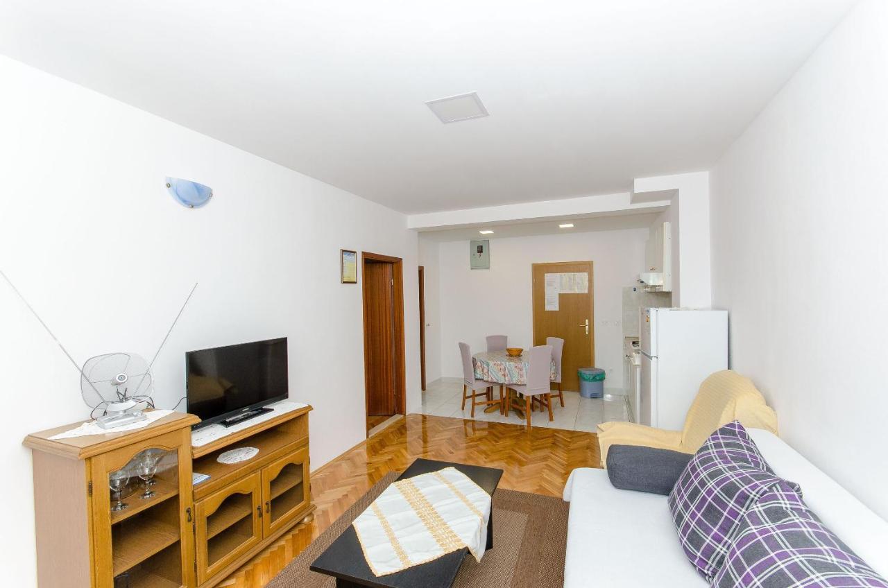 Apartments Marinko Makarska Buitenkant foto